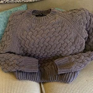 Crop sweater blue. Small.